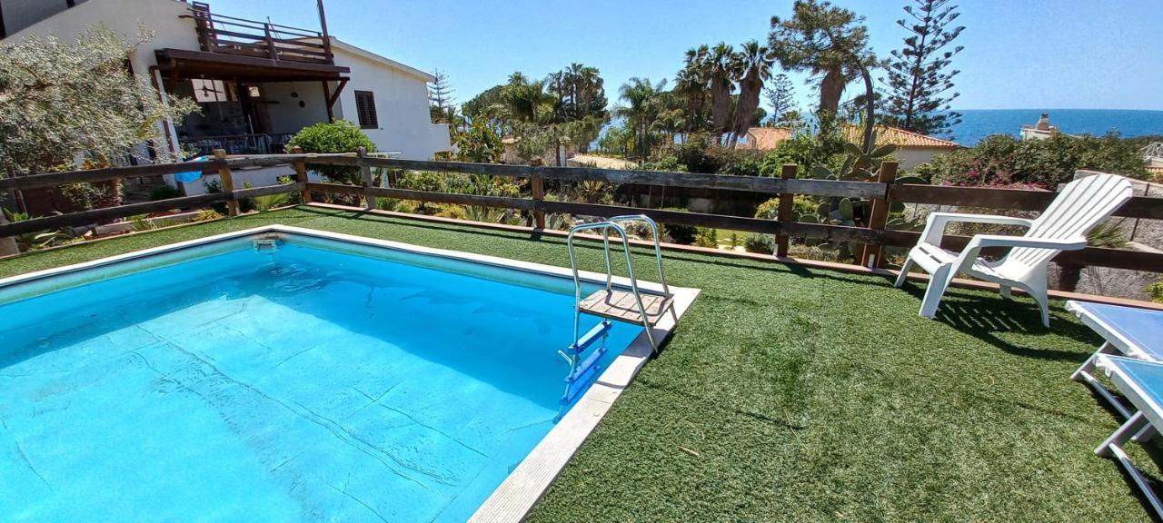 A Due Passi Dal Mare Con Piscina Villa Fontane Bianche Exterior foto