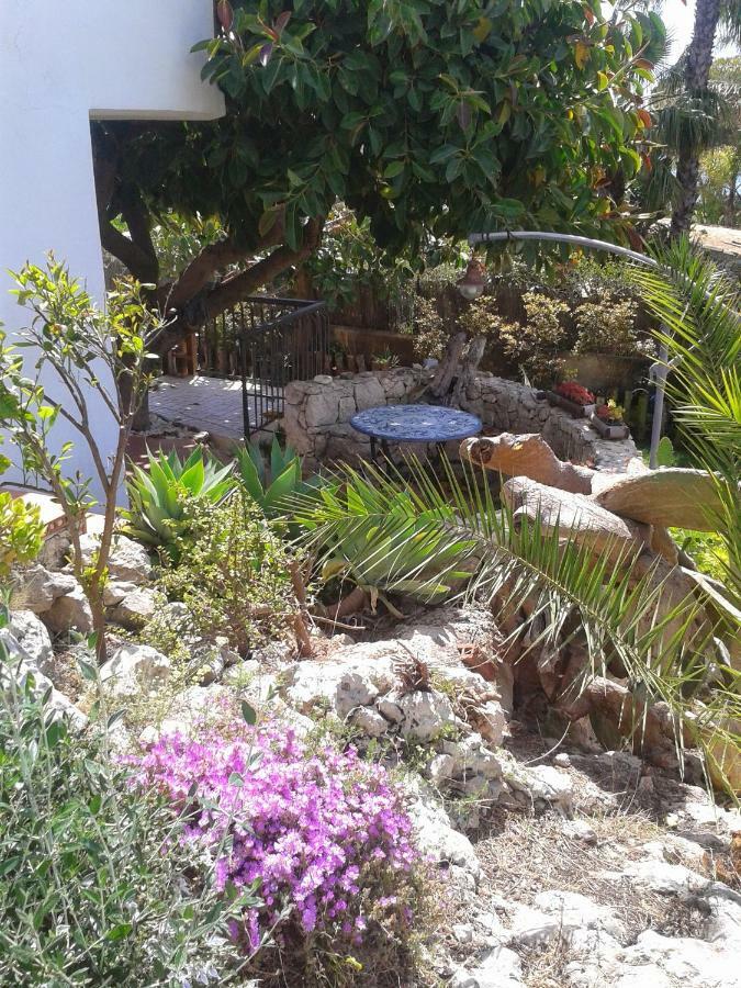 A Due Passi Dal Mare Con Piscina Villa Fontane Bianche Exterior foto