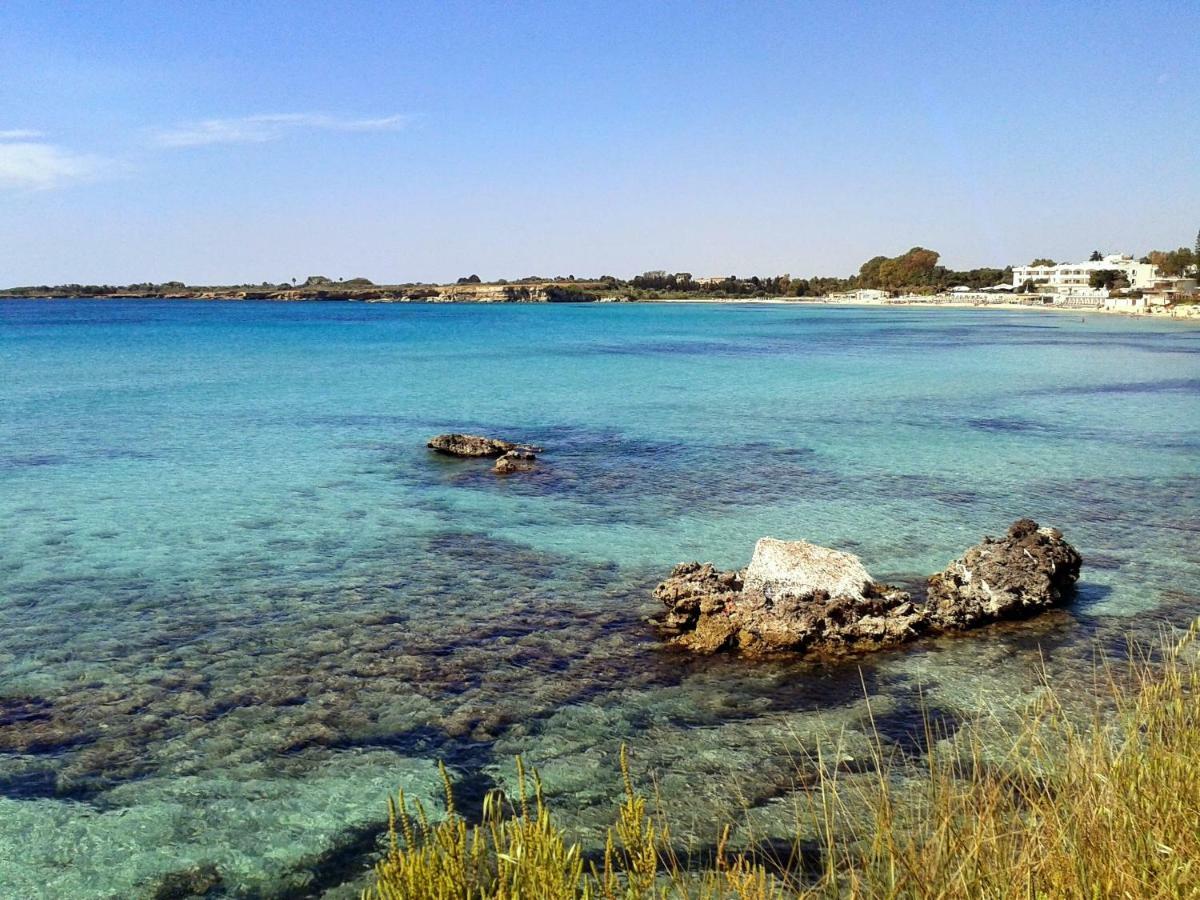 A Due Passi Dal Mare Con Piscina Villa Fontane Bianche Exterior foto