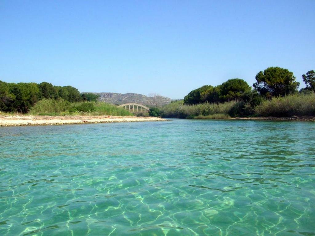 A Due Passi Dal Mare Con Piscina Villa Fontane Bianche Exterior foto